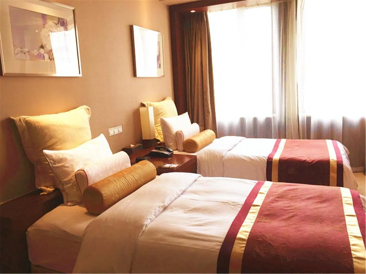 ****  Ramada Plaza By Wyndham Shanghai Caohejing Hotel China