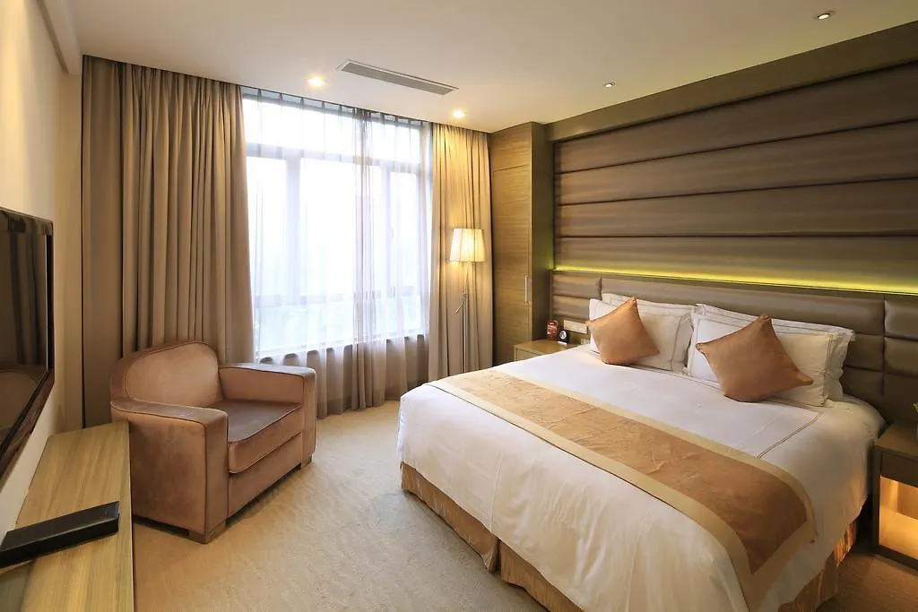Ramada Plaza By Wyndham Shanghai Caohejing Hotel