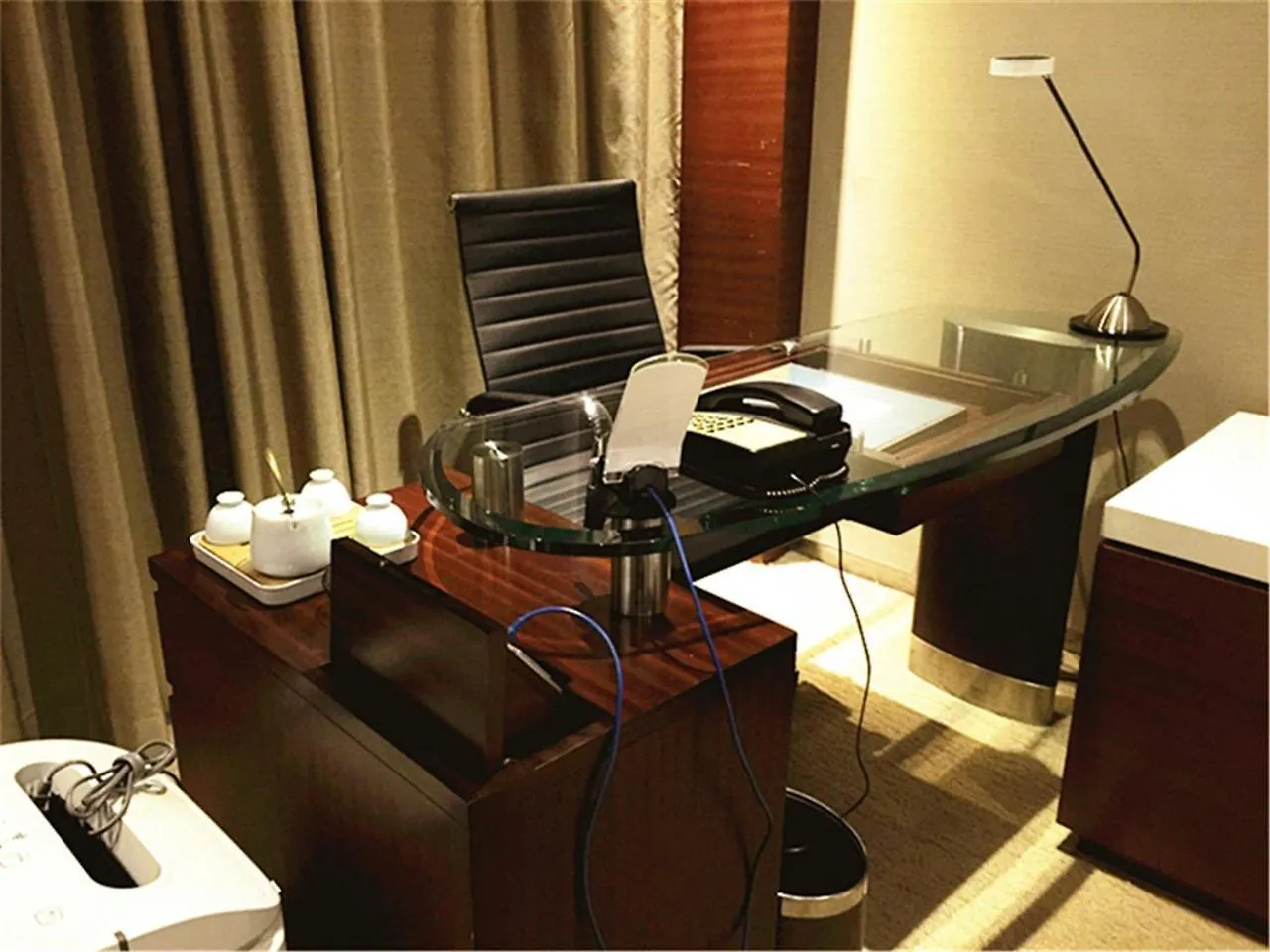 Ramada Plaza By Wyndham Shanghai Caohejing Hotel